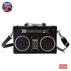 Vintage Radio Shaped Crossbody Bag Clip Clasp Shoulder Bag Retro Chic